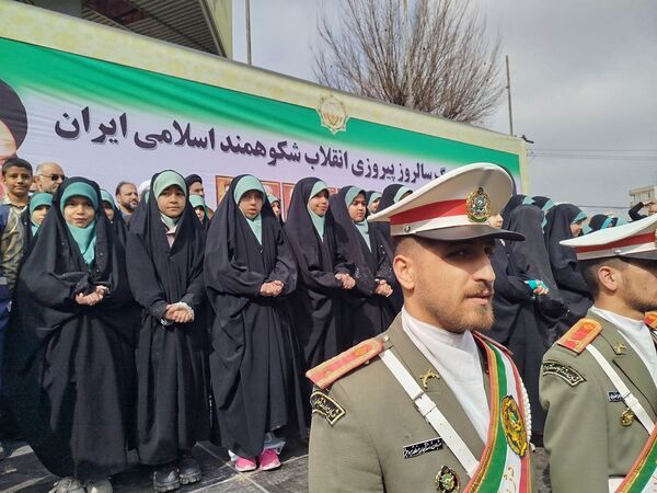 ۲۲ بهمن در شهرستان بروجرد 