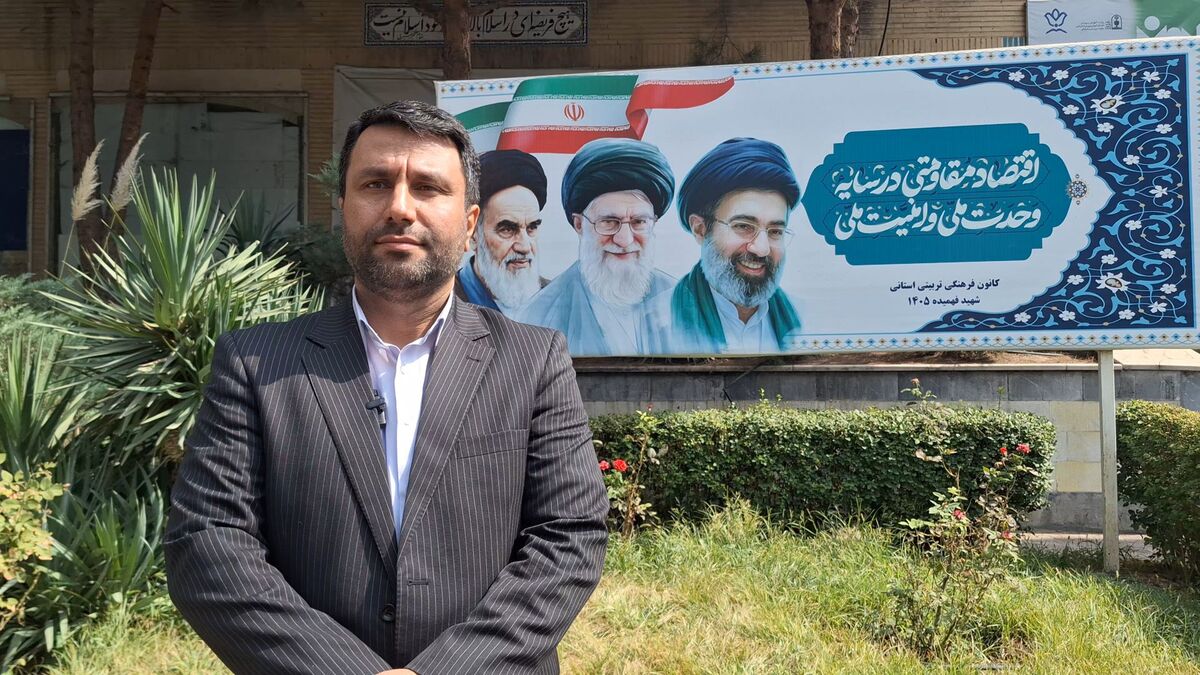 هدف مهم دوره «یاوران ولایت» فراهم کردن زمینه کار تشکیلاتی در میان دانش‌آموزان است