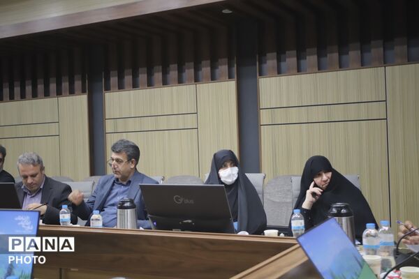جلسه ستاد اربعین حسینی در اداره کل آموزش و پرورش شهر تهران