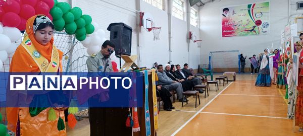 اجتماع بزرگ یاوران انقلاب در شهرستان فارسان