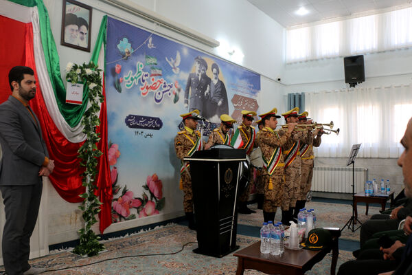 برپایی جشن «حضور تا ظهور» در دبیرستان شهیده حسنی سعدی قم