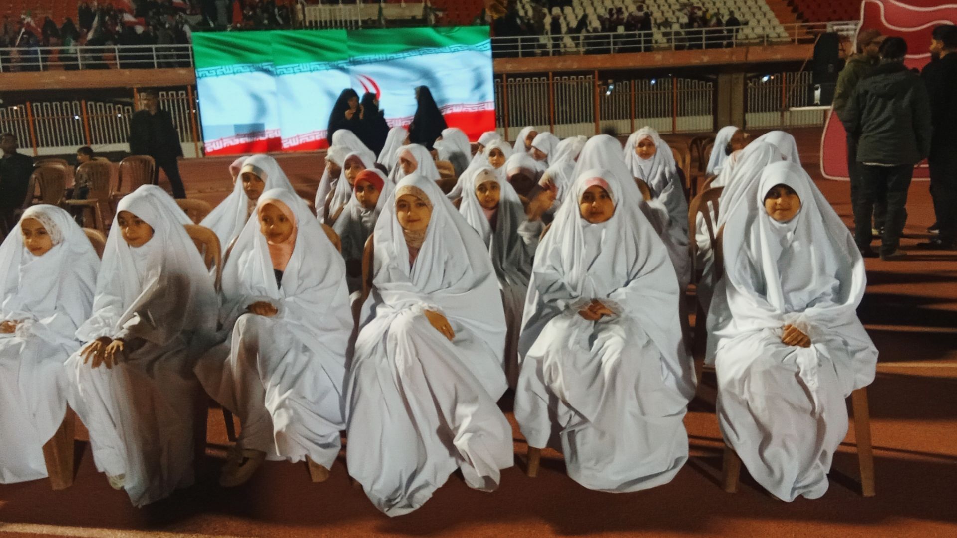 نوای همبستگی در ورزشگاه شهید باهنر کرمان