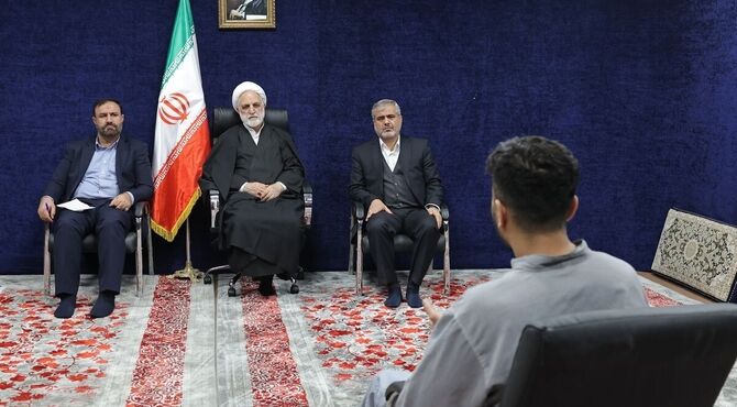 بازدید رئیس قوه قضاییه از ندامتگاهِ محل نگهداری برخی متهمان حوادث اخیر