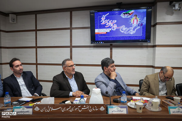 حضور دبیرکل شورای عالی و رئیس مرکز حراست وزارت آموزش‌وپرورش در گردهمایی مدیران سازمان دانش‌آموزی سراسری کشور
