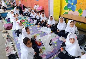 اردوی درون‌مدرسه‌ای به مناسبت روز جهانی کودک در ناحیه دو شهرری 