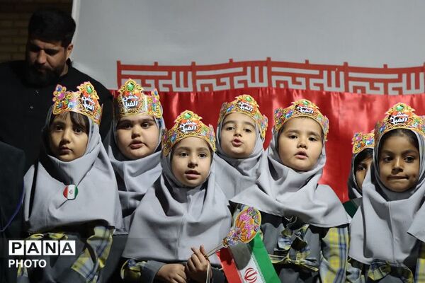 جشن الفبا و ایستادگی در تجمعات شبانه مردمی قلعه نو