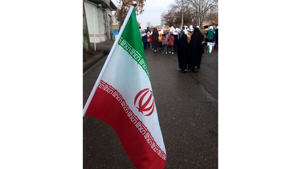 قابی از خواجه در راهپیمایی ۲۲‌بهمن