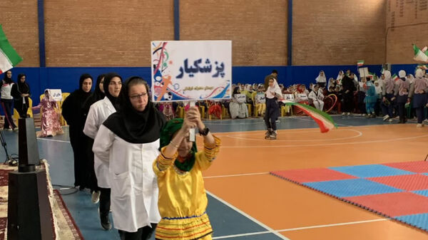 المپیاد درون‌مدرسه‌ای و جشن پویایی و نشاط در دبستان دخترانه حاج شکرالله فرقدانی اصفهان