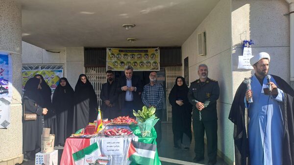 نواخته‌شدن زنگ استکبارستیزی در گلوگاه 