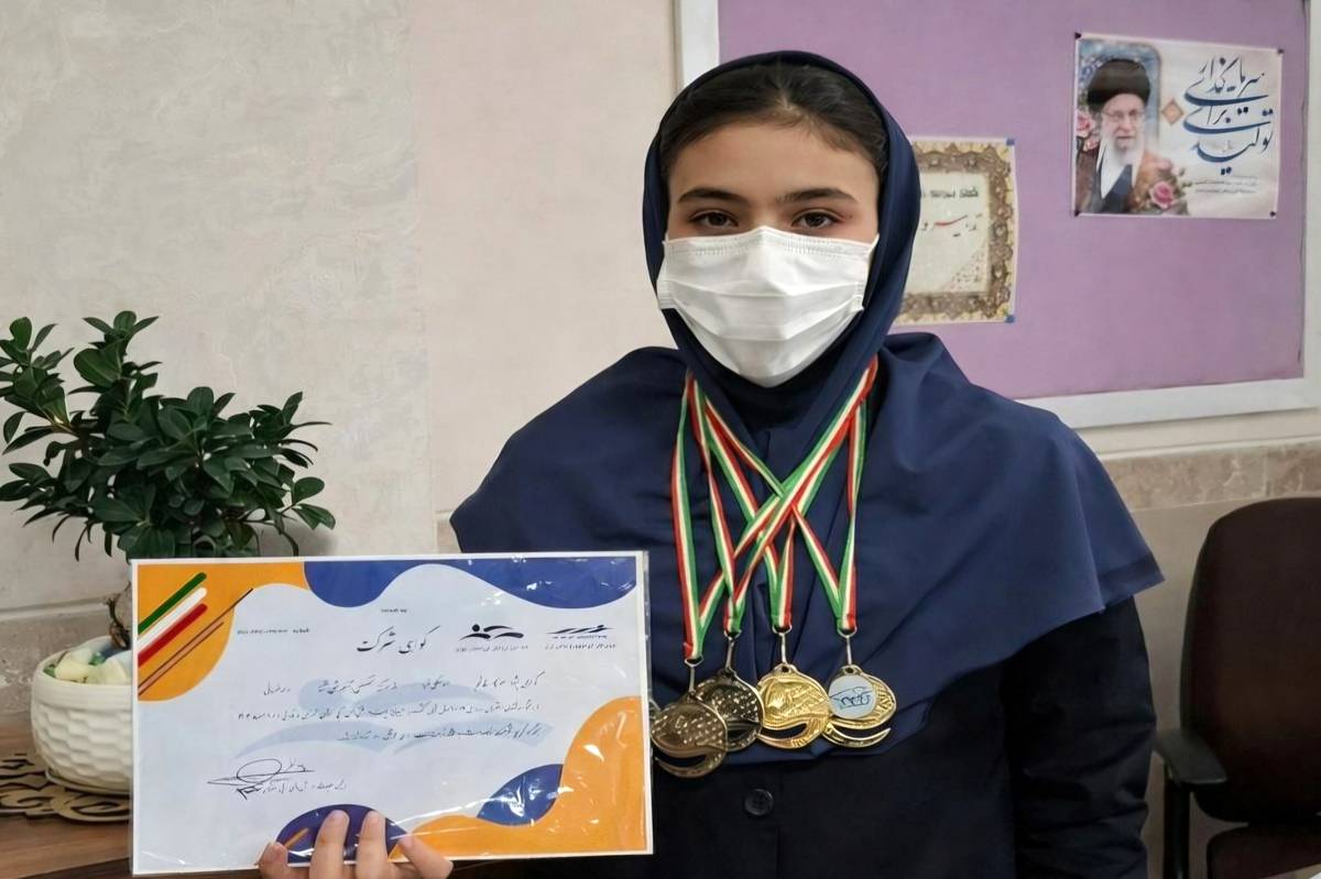 دانش‌آموز تبریزی سه مدال طلا در شنای کشور را کسب کرد