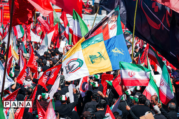 تشییع پیکر رهبر شهید انقلاب در مشهد مقدس-۴
