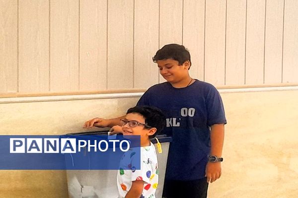 حضور حماسی مردم رفسنجان در انتخابات ریاست‌جمهوری