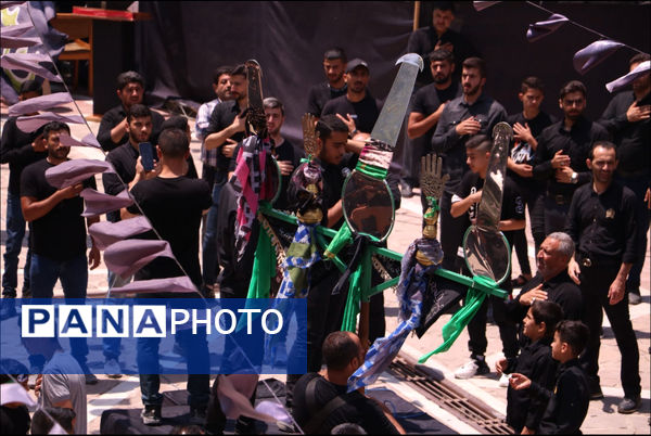 مراسم تاسوعای حسینی در روستای زیارت