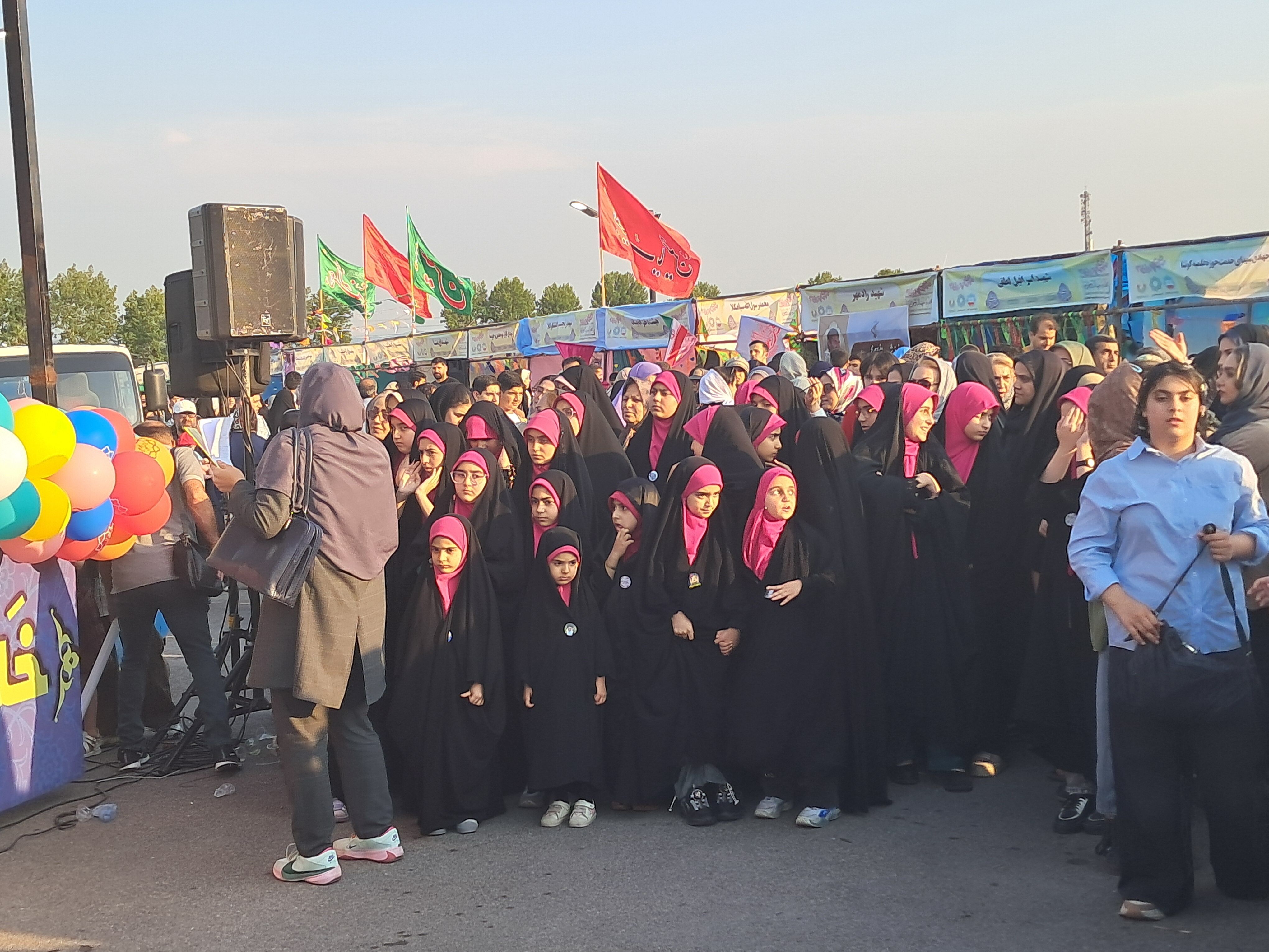 مهمانی پدرانه به‌مناسبت عید غدیر در قائمشهر