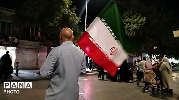 حماسه سازی مردم نیشابور در نود و هشتمین شب_۲