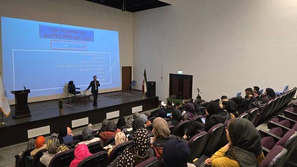 برگزاری کارگاه حضوری تندخوانی و تقویت حافظه در آشخانه 