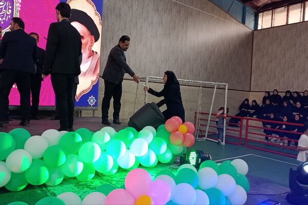 برگزاری جشن بزرگ دختران ایران قوی در شهرستان قرچک 