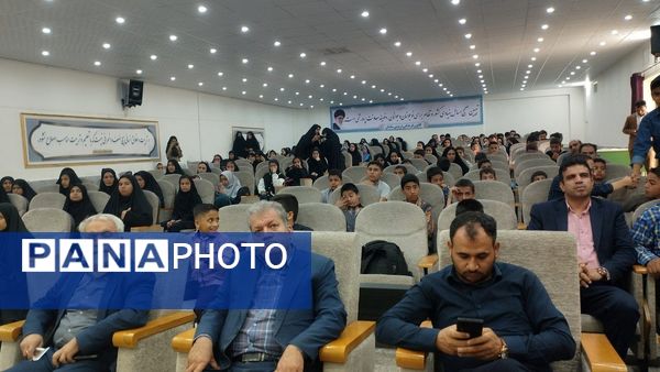 نشست تجلیل از خبرنگاران فعال پانا شهرستان خلیل‌آباد 