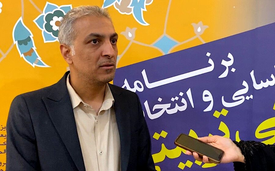 امسال در کنار انتخاب معلم نمونه، مربی تربیتی و مشاور نمونه را هم خواهیم داشت