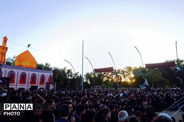 آیین خیمه‌سوزان در غروب عاشورای آباده