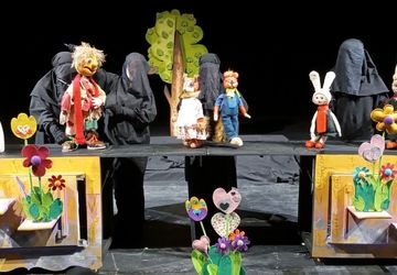 شادی کودکان شیراز، زندگی را رنگی کرد