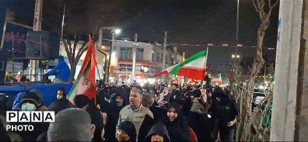 نهمین شب راهپیمایی خون‌خواهی رهبر شهید انقلاب در فردیس