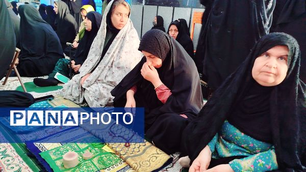 اقامه نماز عید سعید فطر در مصلی امام خمینی (ره) لنده