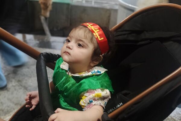 حضور پرشور کودکان و نوجوانان ورامینی در مراسم عزاداری روز عاشورا