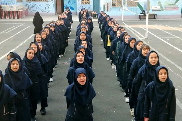 برگزاری طرح ماها در مدرسه مهدیه ناحیه یک شهرری 