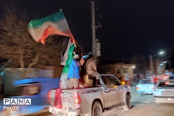 رژهٔ خودرویی در شهر بار نیشابور 