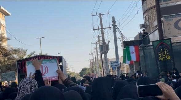 بام میناب آرامگاه لاله های بهشتی