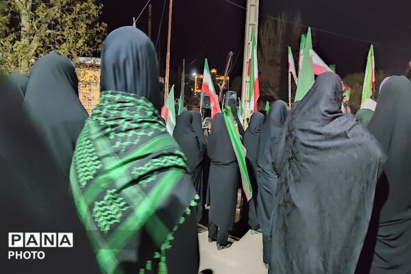 هجدهمین شب از اجتماعات خیابانی در شهر بار نیشابور
