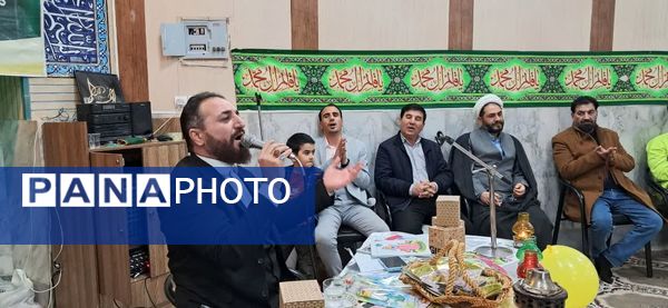 همدلی و شادی در روز ولادت امام زمان (عج) در ملارد 