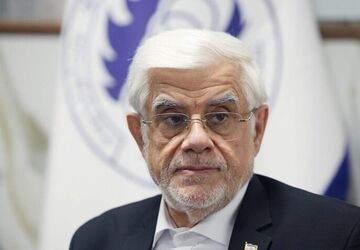 عارف: در دو جنگ اخیر حوزه سلامت بهترین عملکرد را داشت