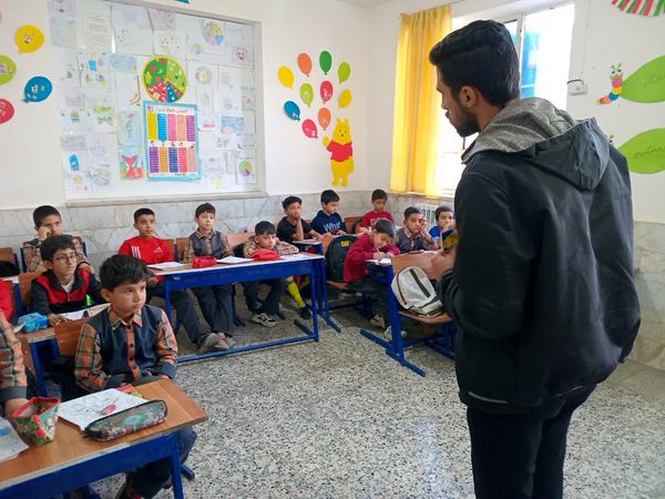 اجرای طرح همیار گاز در دبستان شهید پسندیده فدافن گامی نو برای فرهنگ‌سازی ایمنی 