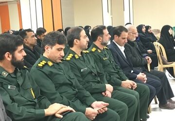  مراسم تکریم و معارفه فرمانده بسیج دانش‌آموزی حوزه۸ سمیه اصفهان 