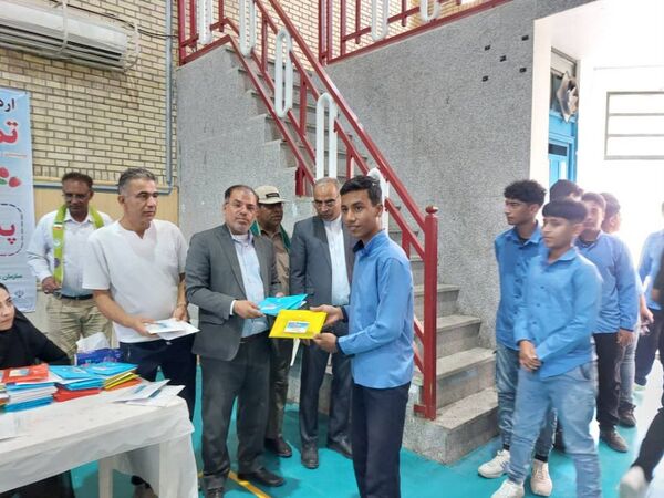 اردوی تمشک پسران شهرستان‌های جنوبی استان بوشهر در کنگان