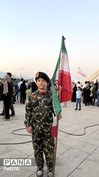 خروش عاشقان امیرالمؤمنین(ع) در مهمانی بزرگ غدیر تهران