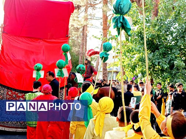 حرکت نمادین کاروان بندی اسد روستای فدافن و آیین نخل گردانی در کاشمر 