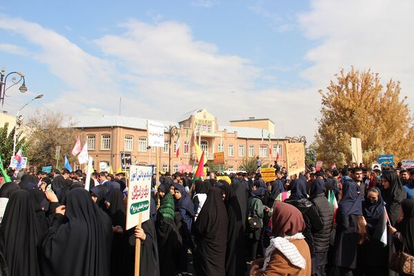 راهپیمایی 13 آبان در ارومیه