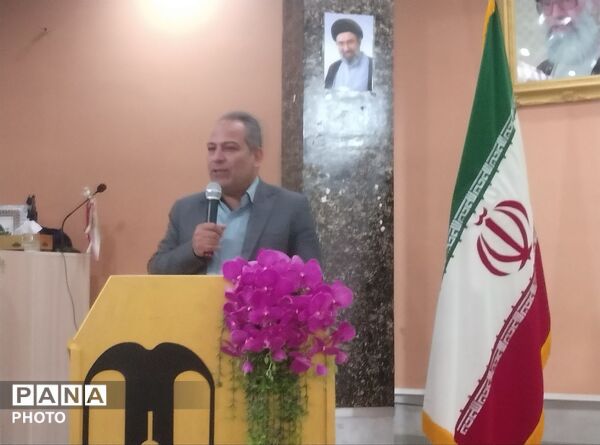 اهمیت فضیلت نوع دوستی در جشن عاطفه ها 