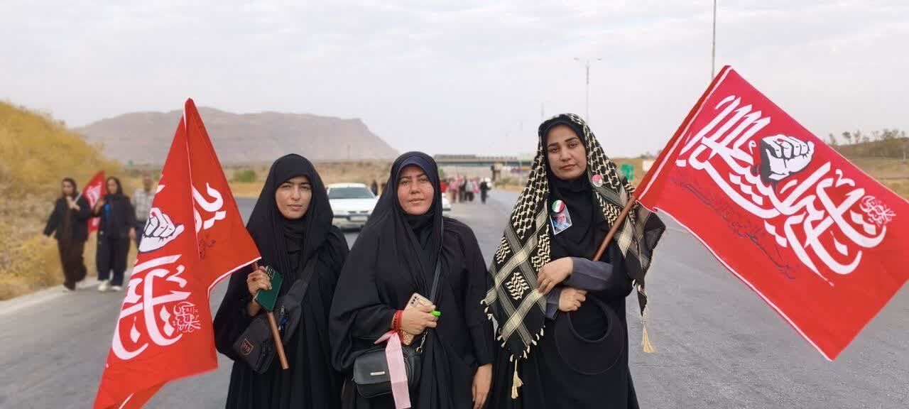 صدای پای عاشقان؛ از فلکه فرودگاه تا حرم امامزاده جعفر(ع)