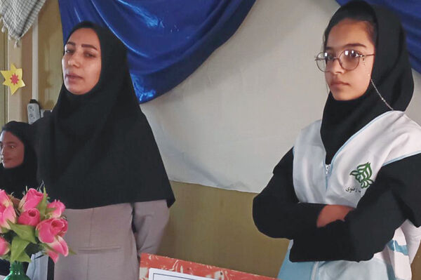 افتتاحیه سفیران سلامت در دبیرستان آمنه‌_کوثر شهرستان فیروزه