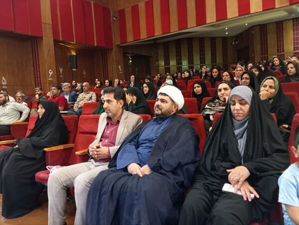 هم‌ صدایی مهر و تربیت در ساوه