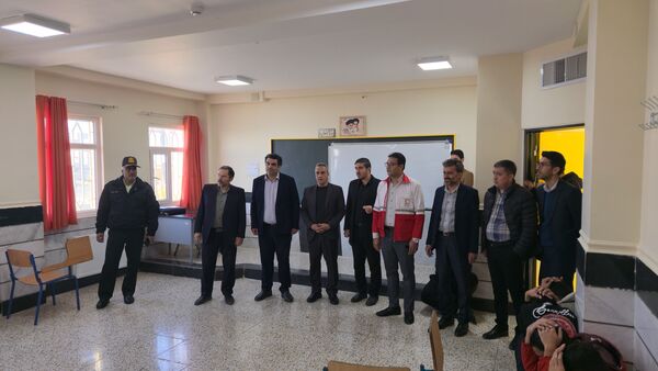بیست‌وهفتمین مانور زلزله و ایمنی در مدارس شهرستان محلات 