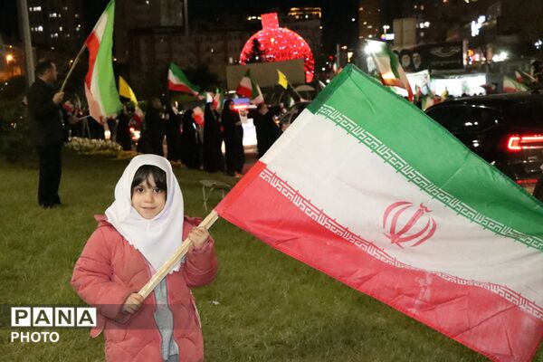 پرچمداران نسل نو در میدان شهید فهمیده تبریز