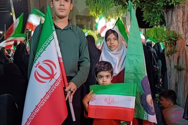 مدافعان جیرفت با رهبرشان تجدید پیمان کردند
