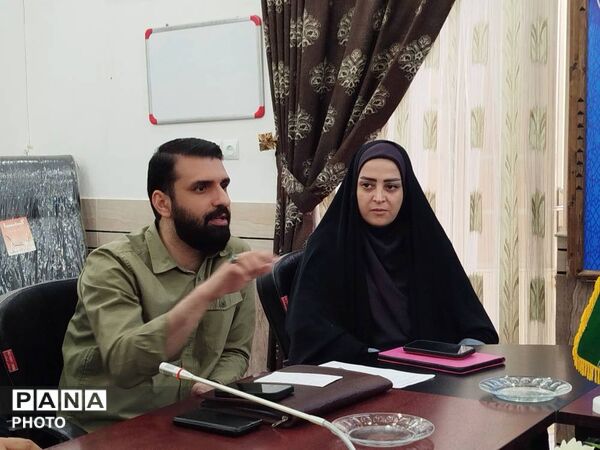 جلسه هماهنگی پاتوق نوجوان مبارز در گلوگاه 