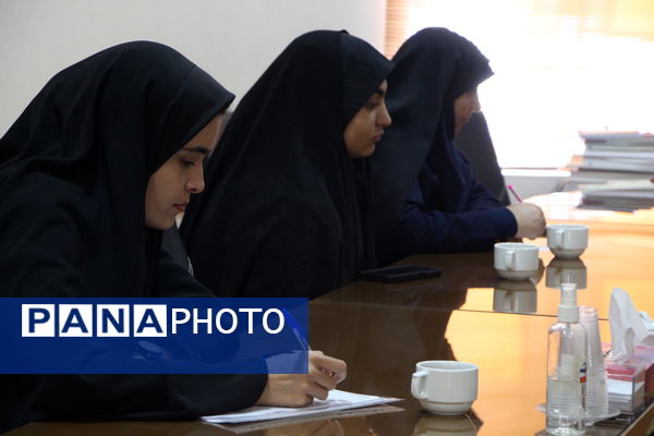 برگزاری ستاد انتخابات شورای دانش‌آموزی استان یزد 