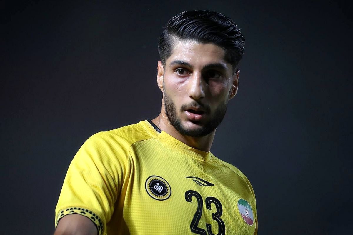 مردی از دیار زاینده رود در جمع برترین هافبک‌های انتخابی جام جهانی